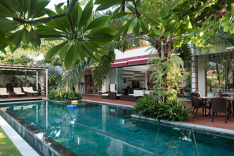 Modern Tropical Villa In A Strategic Location