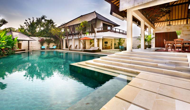 Luxurious and quality built villa near the beach