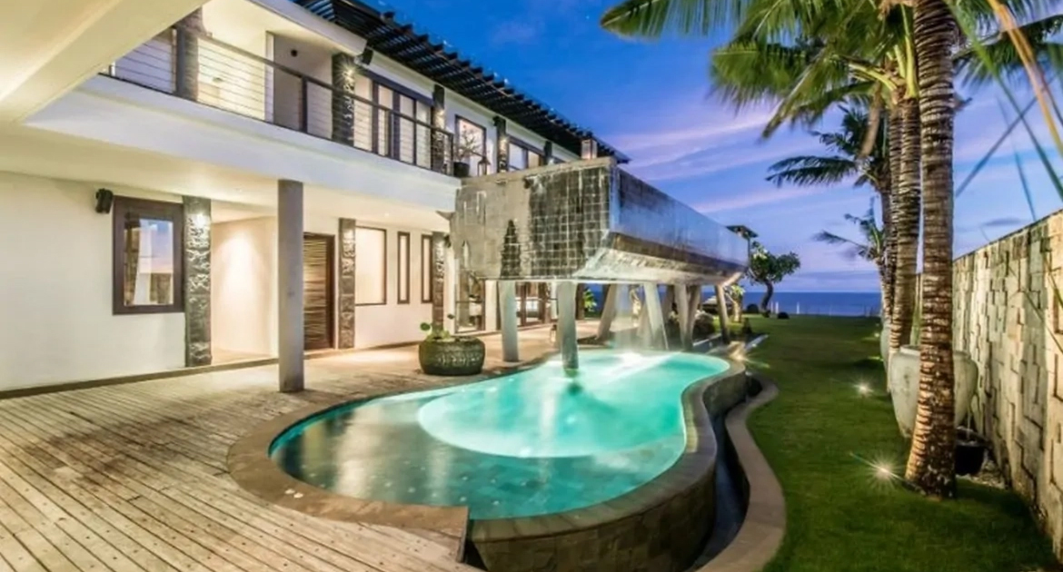Designing Life Above the Ocean
